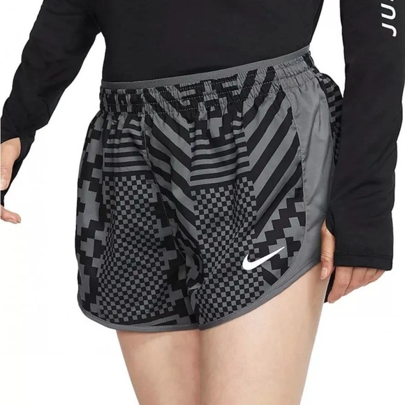 Nike Pants - NIKE TEMPO LUX RUNWAY SHORT GREY Adjustable Waist & Back Zipper Pocket Size M